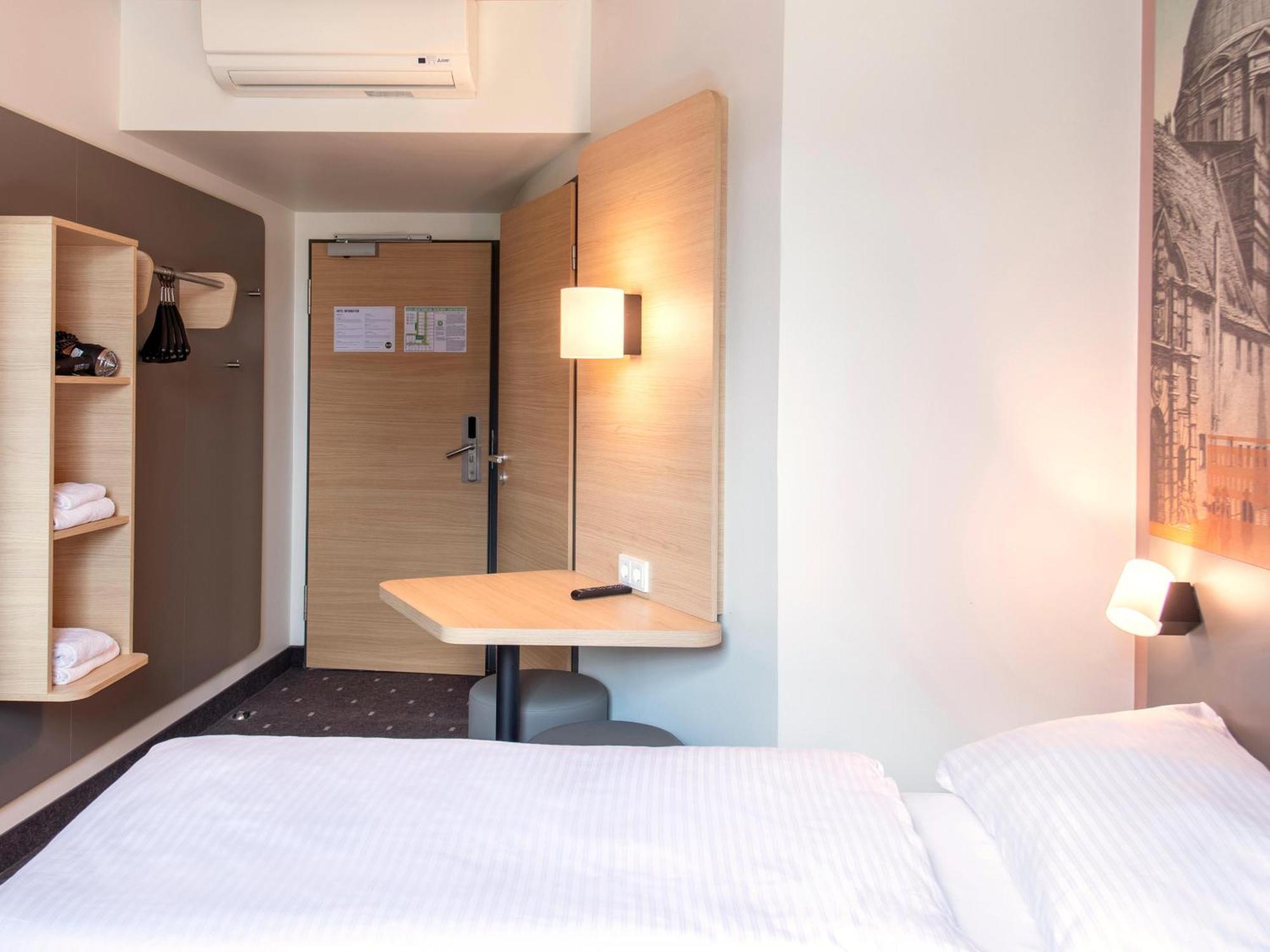 B&B Hotel Nuernberg-Hbf Exterior photo