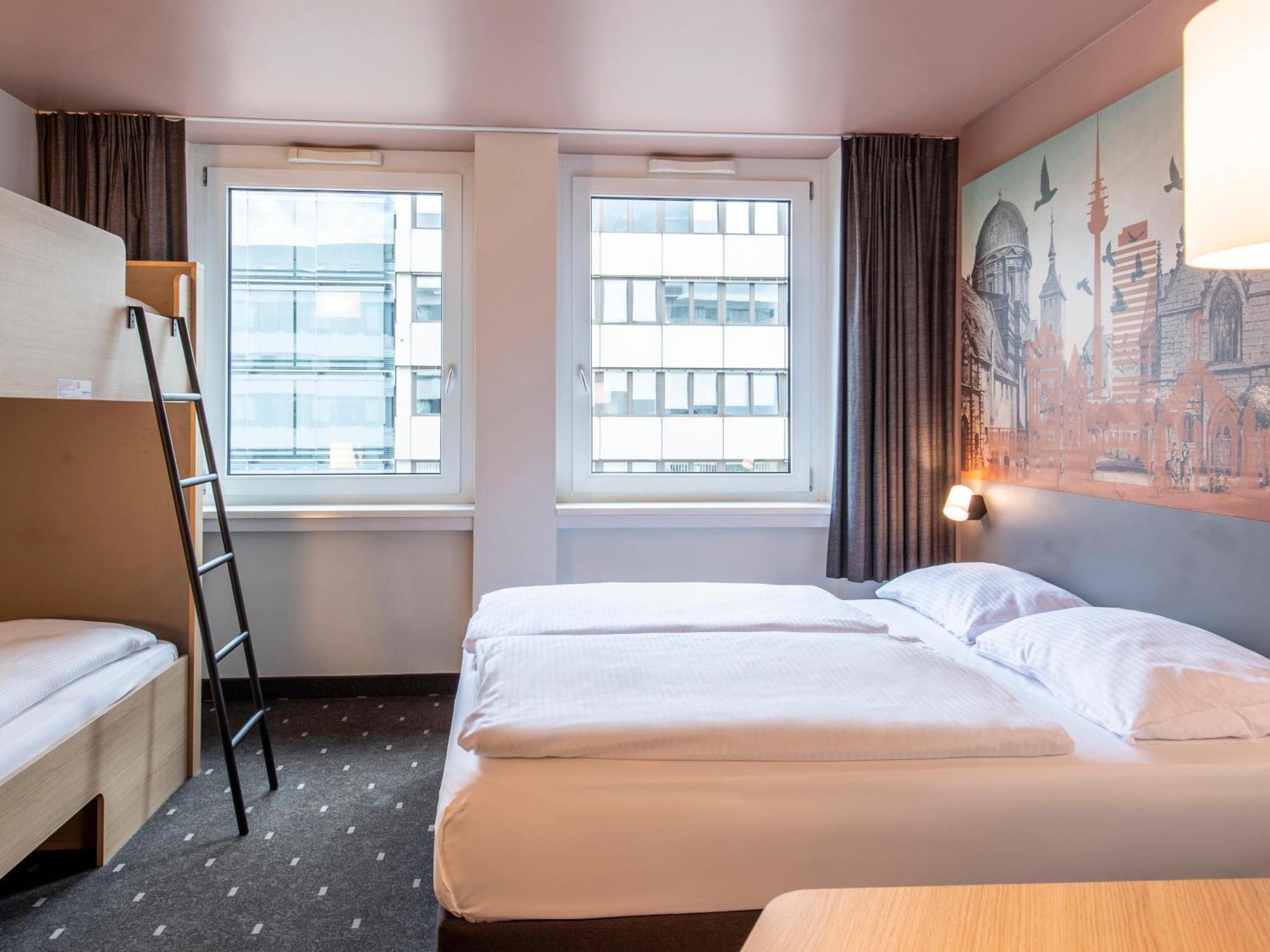 B&B Hotel Nuernberg-Hbf Exterior photo