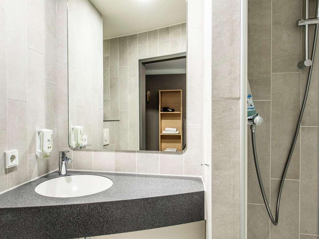 B&B Hotel Nuernberg-Hbf Room photo